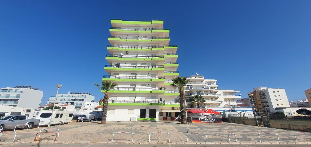 شقة Monte Gordo T2 Frente Mar المظهر الخارجي الصورة
