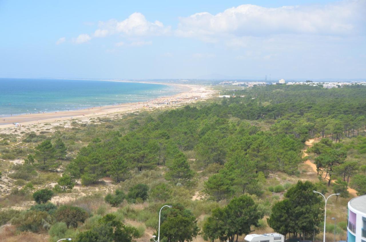 شقة Monte Gordo T2 Frente Mar المظهر الخارجي الصورة